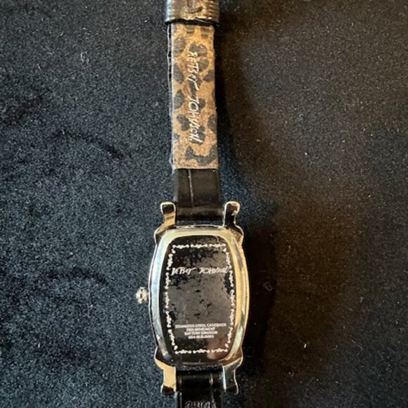 BETSEY JOHNSON LADIES WATCH - Picture 4 of 5